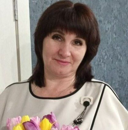 Педагог, певица и мама