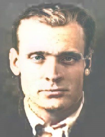 Политрук Спирин