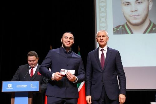 Борец Булат Мусин стал заслуженным мастером спорта России