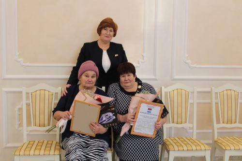Илне һәм кече Ватанны яратып