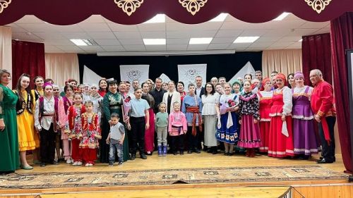 Фестиваль родословной «Эхо веков в истории семьи» прошел в селе Ленино