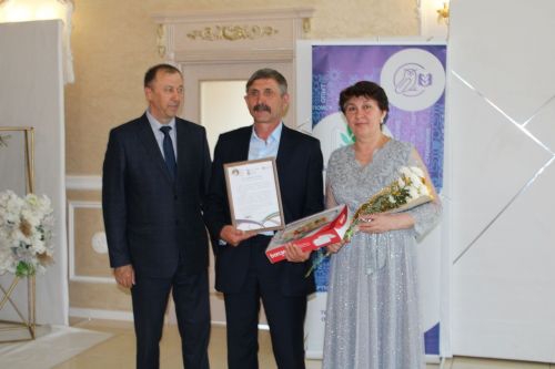 Чествовали учительские династии Новошешминского района (фоторепортаж)
