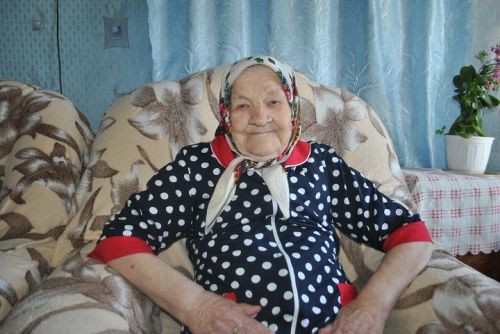Янина Логинова: «Я в детстве мечтала о платье в горошек»
