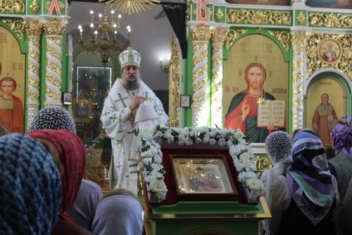 Православие динендәге яңачишмәлеләр Чистай һәм Түбән Кама епискобы Пахомийга сораулар бирә алалар