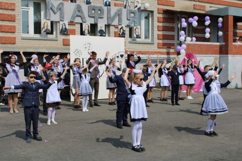 Последний звонок, он волнительный самый (фоторепортаж)