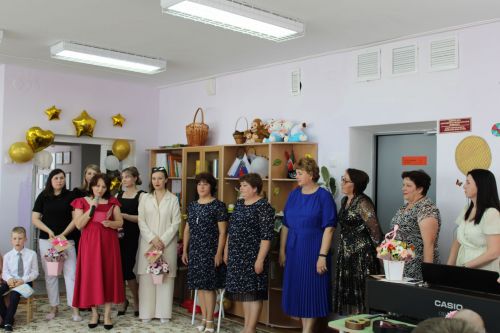 «Нам не забыть этот мир разноцветный…»