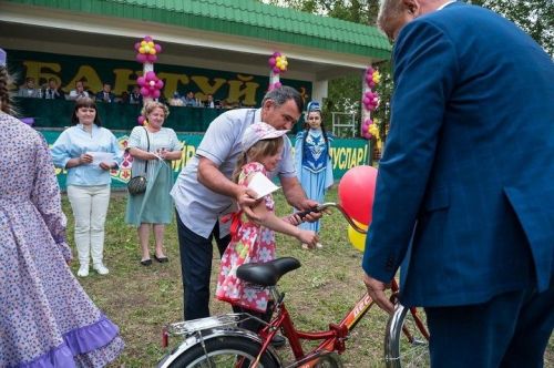 На Сабантуе наградили победителей экологического конкурса