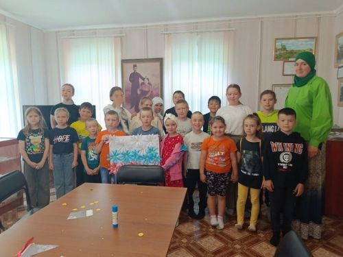 В Шахмайкинском музее прошло мероприятие ко Дню России «Вся страна — огромный дом»