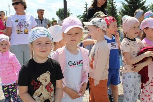 1 июня в Новошешминске прошел День защиты детей (фоторепортаж)
