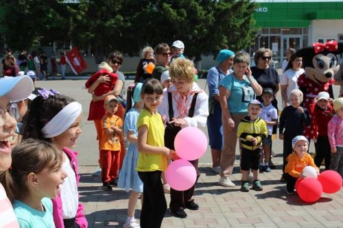 1 июня в Новошешминске прошел День защиты детей (фоторепортаж)