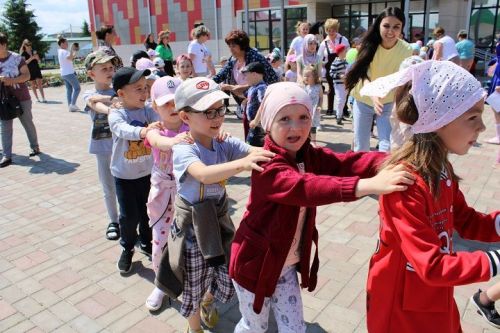 1 июня в Новошешминске прошел День защиты детей (фоторепортаж)