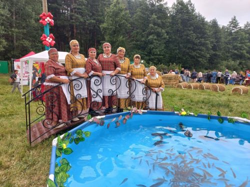 «Питрау» республика бәйрәмендә» — «Сурэкэ»