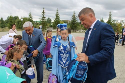 «День «Единой России» в Новошешминске (фоторепортаж)