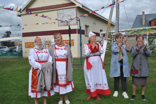 В рамках Дня села в Чувашской Чебоксарке прошел фестиваль – конкурс «Играй, гармонь!»