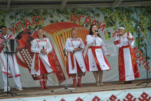 В рамках Дня села в Чувашской Чебоксарке прошел фестиваль – конкурс «Играй, гармонь!»
