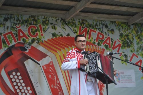 В рамках Дня села в Чувашской Чебоксарке прошел фестиваль – конкурс «Играй, гармонь!»
