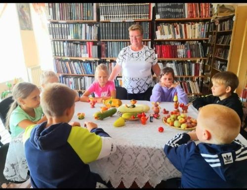 В Волчинской библиотеке прошло занятие «Умелые ручки»