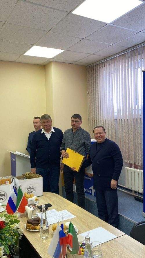 РФ Дәүләт Думасы депутаты эш сәфәре белән Яңа Чишмә районында булган