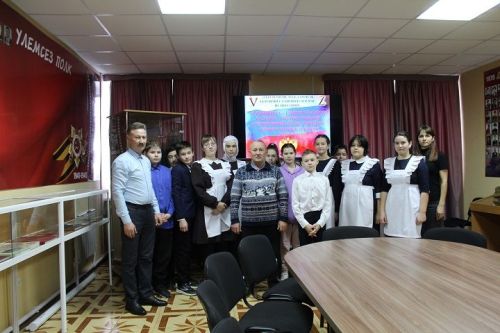 В краеведческом музее прошел патриотический час, посвященный землякам — участникам боевых действий