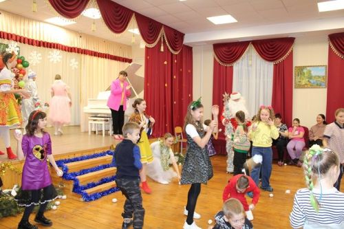 «РИТЭК»овский праздник в ДШИ посетили 86 детей