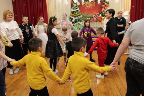 «РИТЭК»овский праздник в ДШИ посетили 86 детей