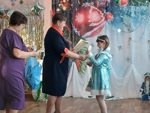 Новогодний утренник  в «Берёзке»