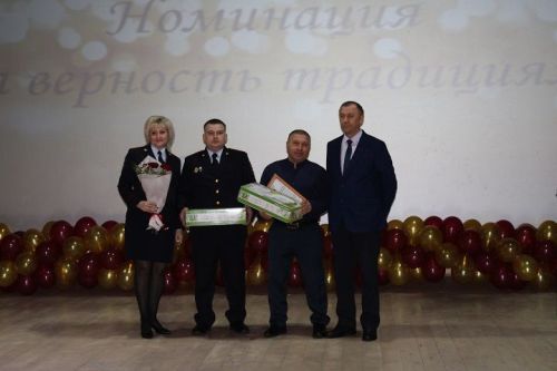 Яңа Чишмә районында Педагог һәм остаз елын төгәлләү тантанасы булды (ФОТОРЕПОРТАЖ)