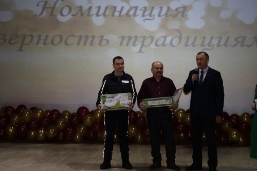 Яңа Чишмә районында Педагог һәм остаз елын төгәлләү тантанасы булды (ФОТОРЕПОРТАЖ)