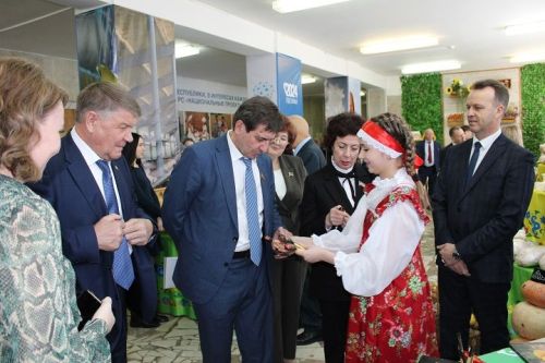 Состоялось отчетное заседание Совета Новошешминского муниципального района (фоторепортаж)