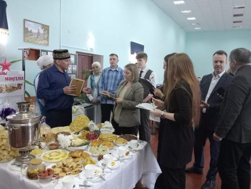 Семья Залалетдиновых стала победителем районного этапа фестиваля родословной