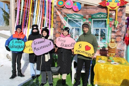 16 марта новошешминцы отпраздновали Масленицу (фоторепортаж)