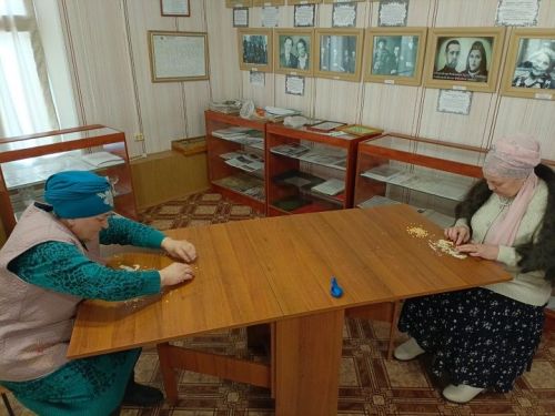 В преддверии 8 марта в Шахмайкинском музее прошла встреча