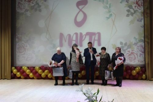 Яңа Чишмә РМЙда 8 Март Халыкара хатын-кызлар көненә багышланган хәйрия концерты узды
