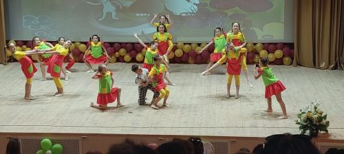 «Яз бии һәм җырлый!» (фоторепортаж)
