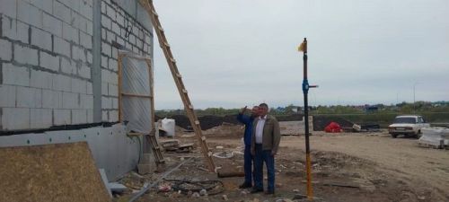 Глава района Вячеслав Козлов ознакомился ходом строительства ряда объектов