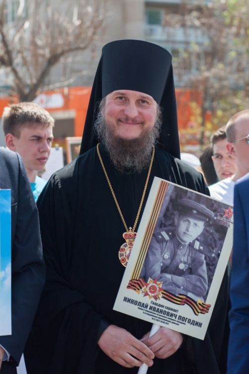 Епископ Чистопольский и Нижнекамский Пахомий поздравляет новошешминцев с Днем Победы
