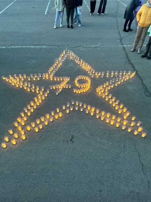 8 мая у мемориала «Вечный огонь» в Новошешминске прошла Всероссийская акция «Свеча Памяти»
