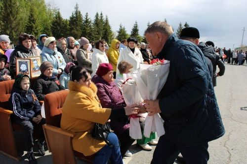 В Новошешминске состоялся митинг в честь Дня Победы (фоторепортаж)