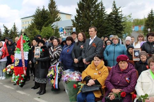 В Новошешминске состоялся митинг в честь Дня Победы (фоторепортаж)