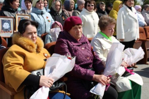 В Новошешминске состоялся митинг в честь Дня Победы (фоторепортаж)