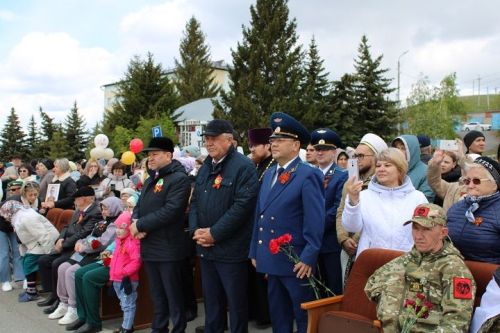 В Новошешминске состоялся митинг в честь Дня Победы (фоторепортаж)