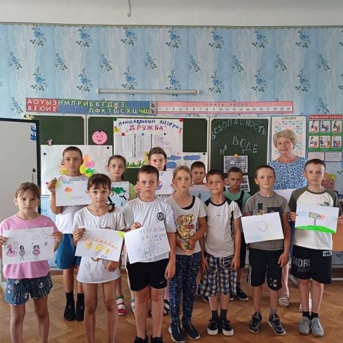 Яңа Чишмә районында мәктәп яны һәм хезмәт лагерьлары үз эшләрен дәвам итә