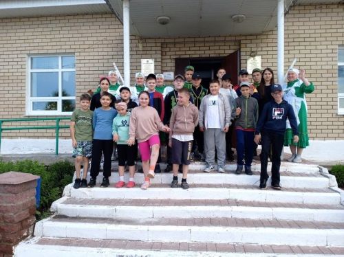 Акбүре авылында «Сөлге җыю» йоласын үткәргәннәр