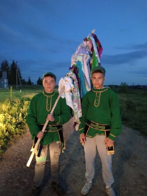 Акбүре авылында «Сөлге җыю» йоласын үткәргәннәр