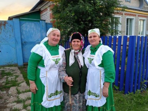 Акбүре авылында «Сөлге җыю» йоласын үткәргәннәр