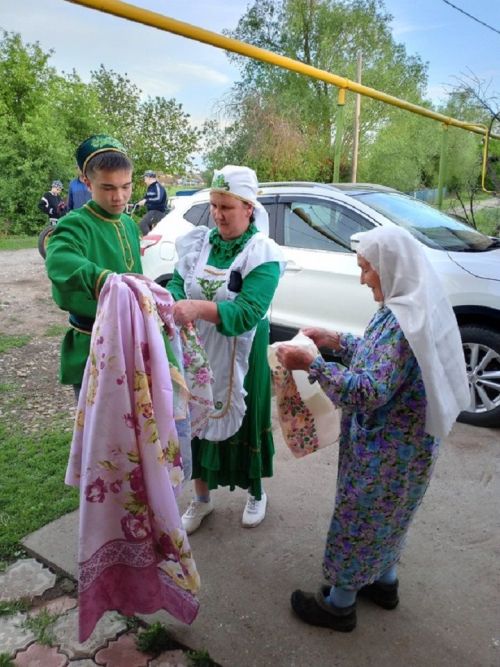 Акбүре авылында «Сөлге җыю» йоласын үткәргәннәр