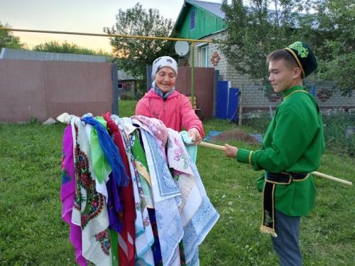 Акбүре авылында «Сөлге җыю» йоласын үткәргәннәр