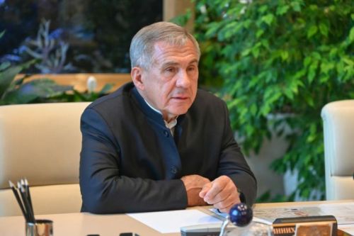 Рөстәм Миңнехановның Гаилә, мәхәббәт һәм тугрылык көне уңаеннан мөрәҗәгате