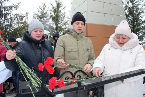 В Слободе Петропавловской открыли мемориальные доски погибшим в СВО