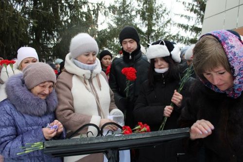 В Слободе Петропавловской открыли мемориальные доски погибшим в СВО